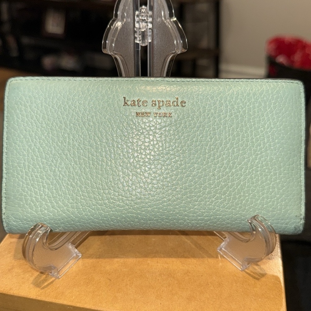 Kate ♠️ Spade Roulette Slim Bifold Wallet RARE COLOR (Aphrodite Green) EUC